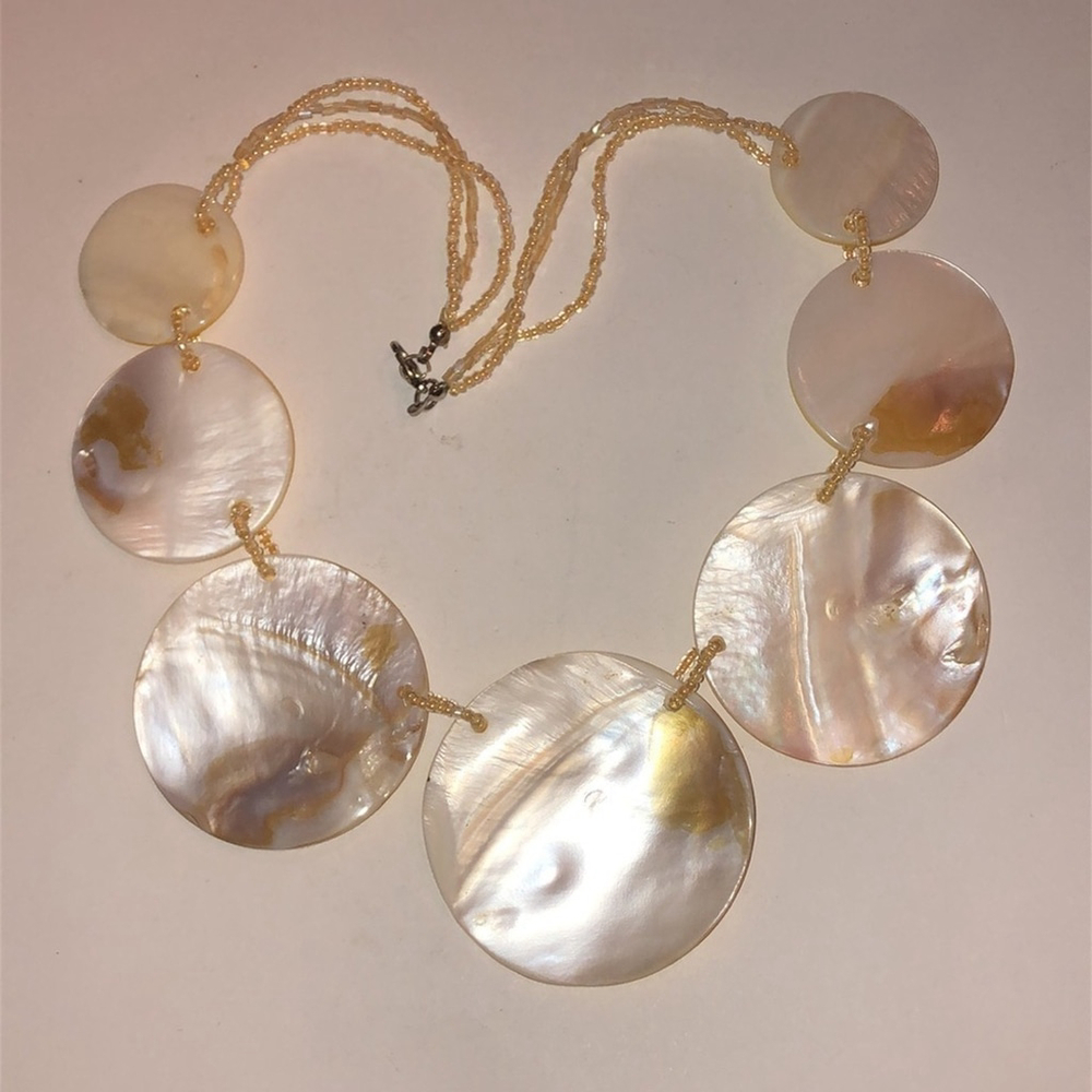 Yellow Shell Beaded Boho Runway Statement Necklace - image 5